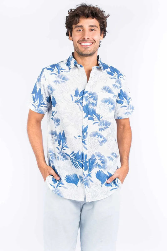 Camisa Manga Curta Estampada Folhas Off